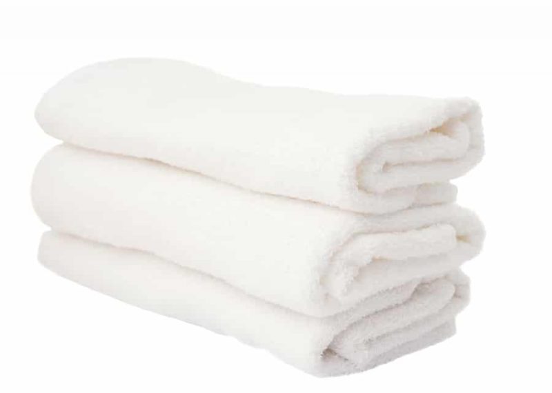 How to Fold Bath Towels Like a Hotel - Fun and Easy Folding Ideas