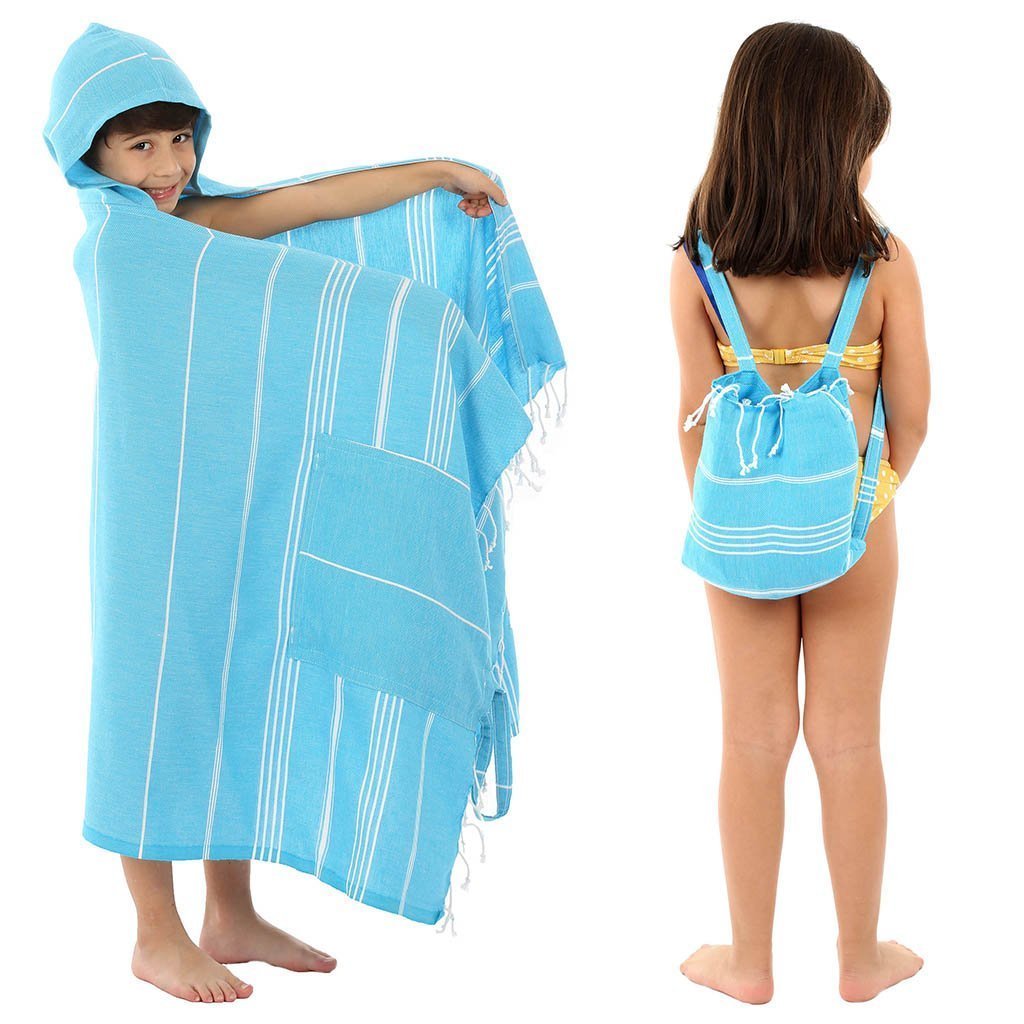 Pure Elegance beach backpack in turquoise modeled by boy and girl