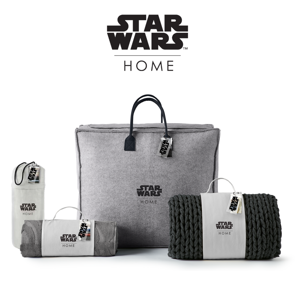 Sobel Westex Star Wars™ bedding packaging 4 tote bags and carriers